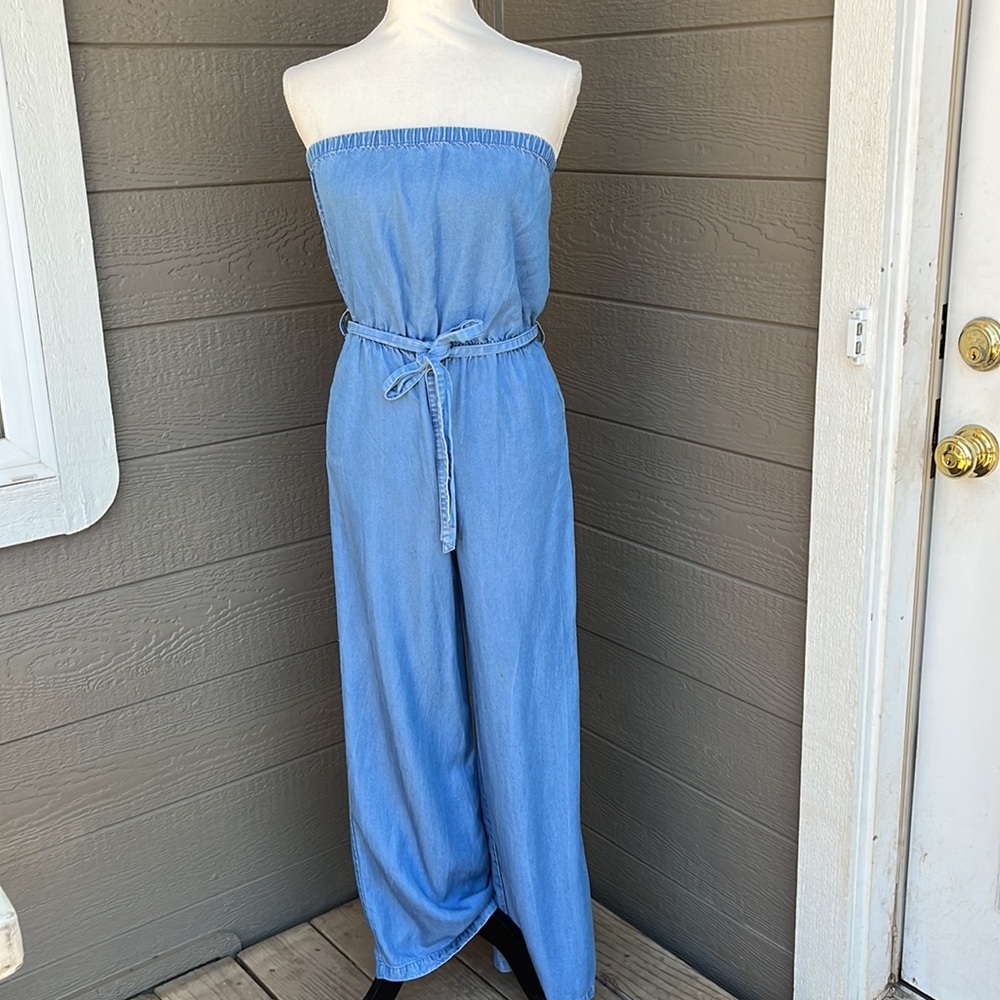 F21 Strapless Pantsuit - Picture 2 of 6